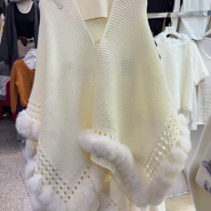 Elegant Winter Faux Fur Poncho & Cape Set βοΈβ¨